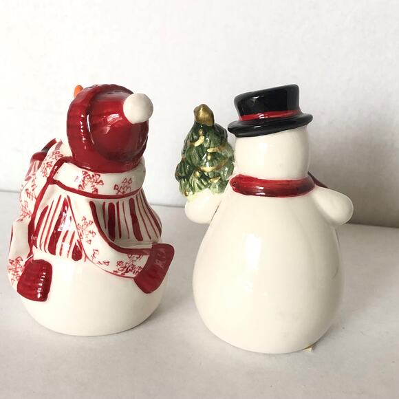Harry and David Salt and Pepper Shakers 2004 Christmas Snowmen NEW - Picture 4 of 11